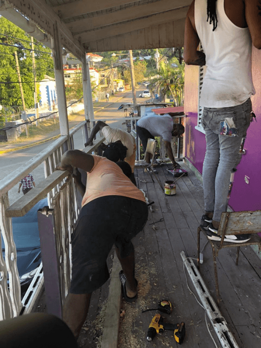 Parolees carrying out community restoration work under Project Smile